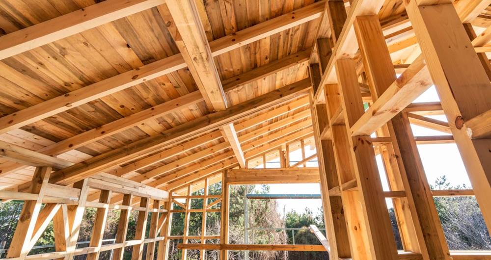 La importancia del aislamiento térmico en una casa ecológica de madera